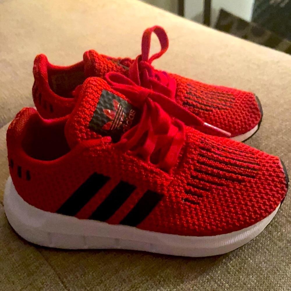 Purchased wrong size. Brand new.
